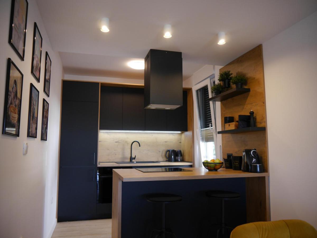 Apartment "Mon Ami" Trogir Eksteriør billede