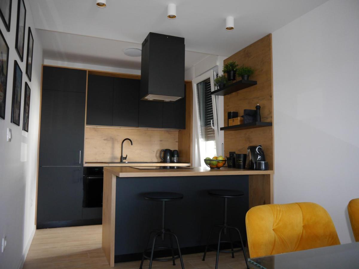 Apartment "Mon Ami" Trogir Eksteriør billede